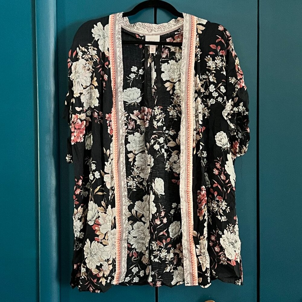 Knox Rose Open Front Floral Kimono